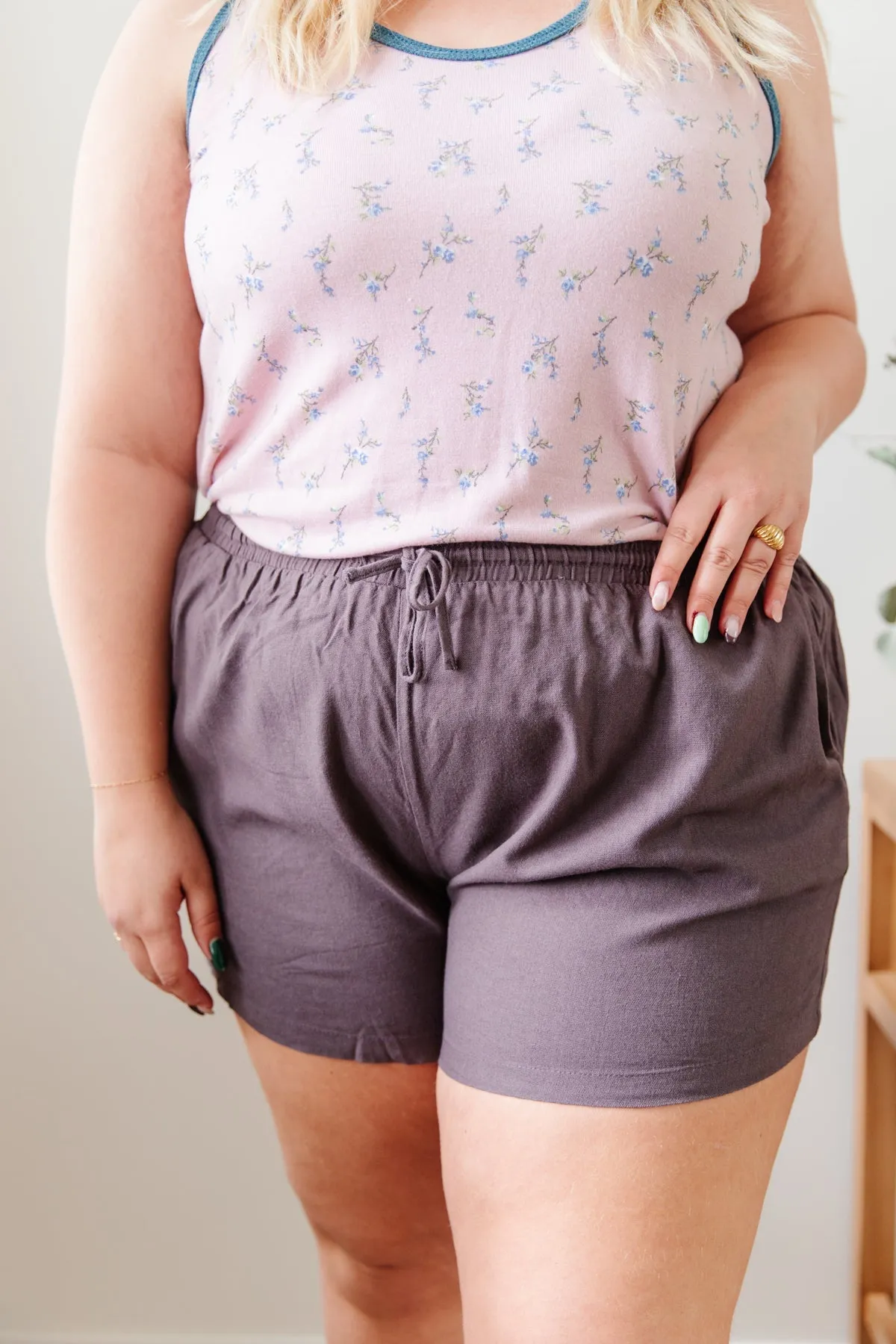 Simplicity Shorts in Gray